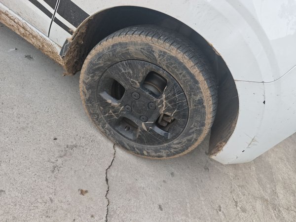 Roewe Clewe Clever 2021, 38000 км, за 4117 USD - фото 8