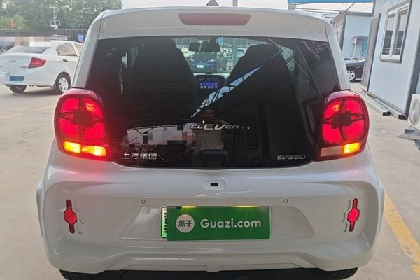 Roewe Clever 2021, 51400 км, за 5246 USD