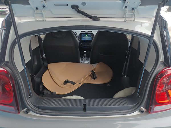 Roewe Clever 2022, 43400 км, за 6397 USD - фото 12