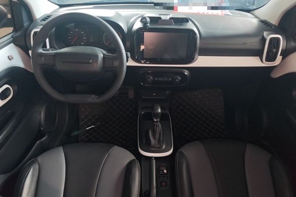 Roewe Clever 2022, 27100 км, за 6058 USD - фото 18