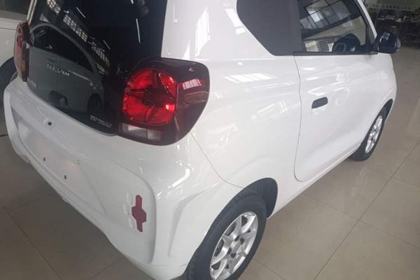 Roewe Clever 2022, 35100 км, за 6257 USD - фото 7