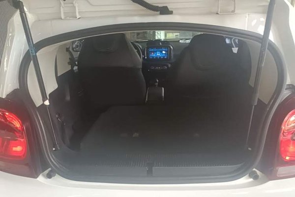 Roewe Clever 2022, 35100 км, за 6257 USD - фото 22