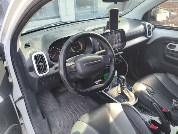 Roewe Clever 2022, 44100 км, за 5148 USD - фото 20