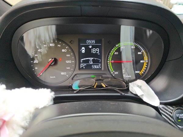 Roewe Clever 2022, 59600 км, за 5458 USD - фото 9