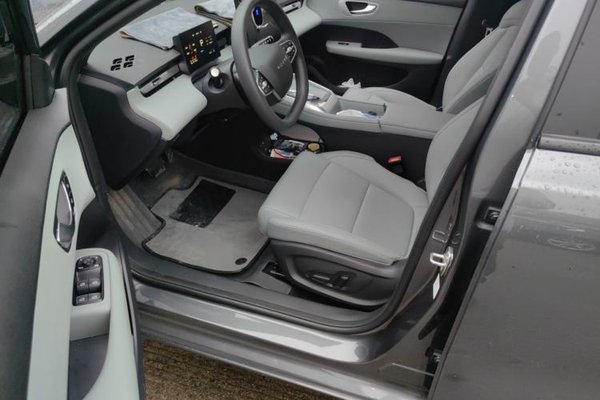 Roewe D6 2025, 6800 км, за 12012 USD - фото 13
