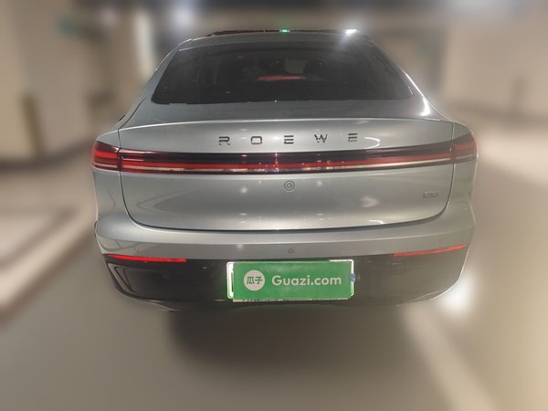 Roewe D6 2025, 15000 км, за 11805 USD