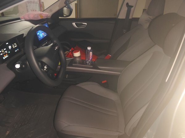 Roewe D6 2025, 15000 км, за 11805 USD - фото 16