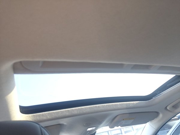 Roewe D6 2025, 37100 км, за 11182 USD - фото 21