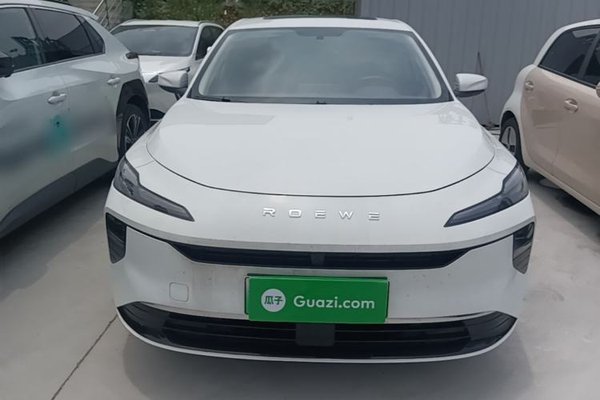 Roewe D6 2025, 47699 км, за 11445 USD