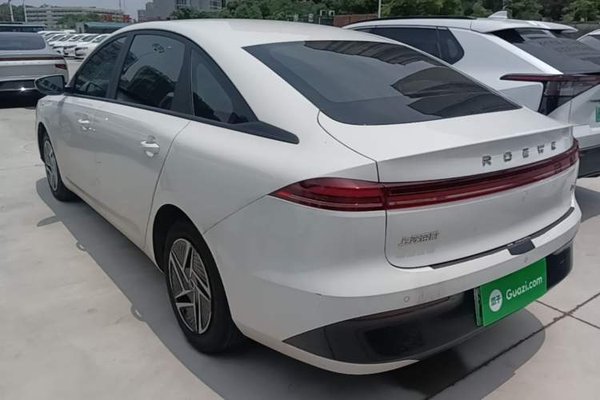 Roewe D6 2025, 47699 км, за 11445 USD