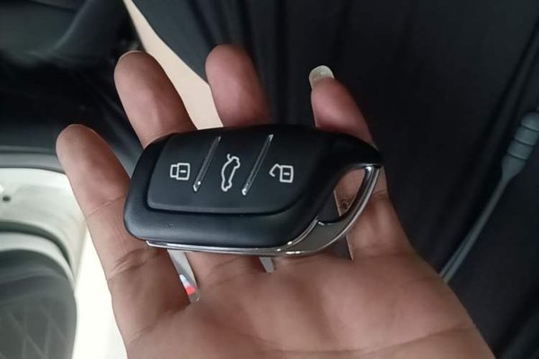 Roewe D6 2025, 47699 км, за 11445 USD - фото 21