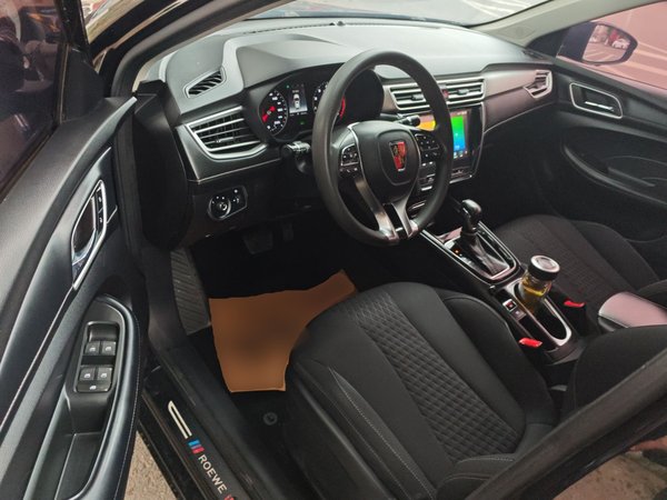 Roewe i5 2019, 88400 км, за 4974 USD - фото 19