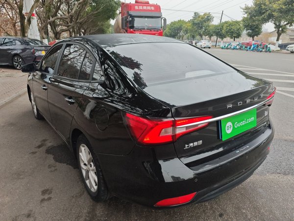 Roewe i5 2019, 88400 км, за 4974 USD