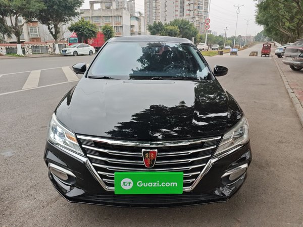 Roewe i5 2019, 88400 км, за 4974 USD