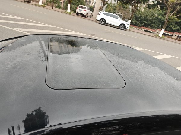 Roewe i5 2019, 88400 км, за 4974 USD - фото 11