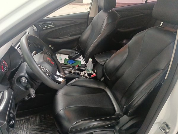 Roewe i5 2019, 140500 км, за 5331 USD - фото 17