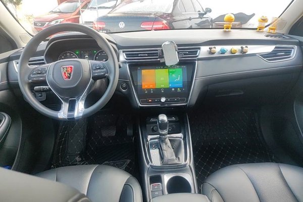 Roewe i5 2019, 53700 км, за 6172 USD - фото 13