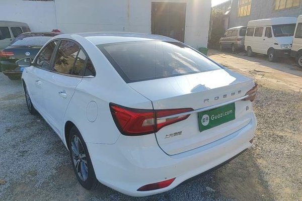 Roewe i5 2019, 53700 км, за 6172 USD