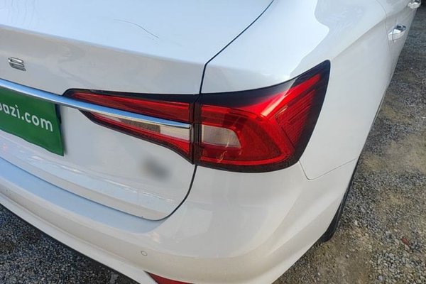 Roewe i5 2019, 53700 км, за 6172 USD - фото 7