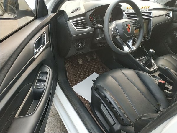 Roewe i5 2019, 79600 км, за 4613 USD - фото 15