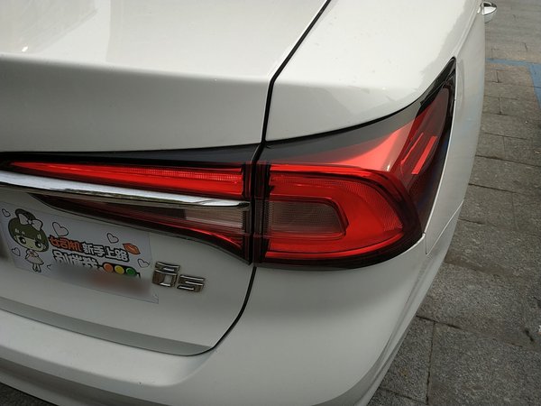 Roewe i5 2019, 79600 км, за 4613 USD - фото 7