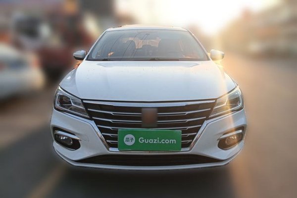 Roewe i5 2019, 92800 км, за 3753 USD