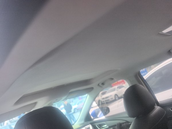 Roewe i5 2020, 61200 км, за 6429 USD - фото 14