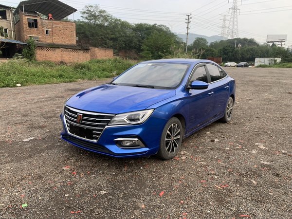 Roewe i5 2020 1.5L Manual 4G Connect Leehao Flagship Edition