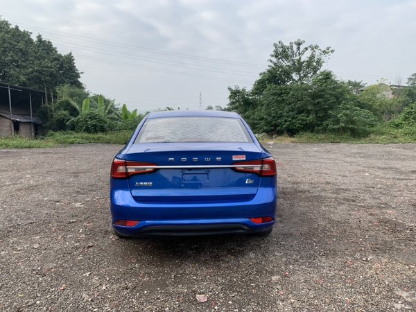 Roewe i5 2020, 86100 км, за 5154 USD - фото 7