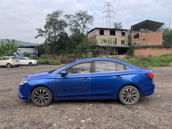 Roewe i5 2020, 86100 км, за 5154 USD - фото 10