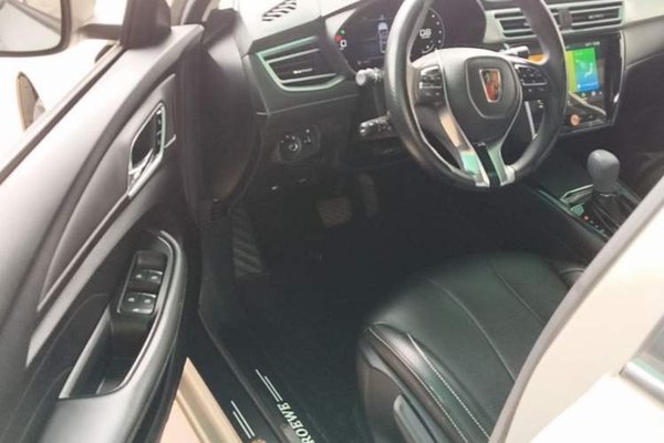 Roewe i5 2020, 68900 км, за 5948 USD - фото 24