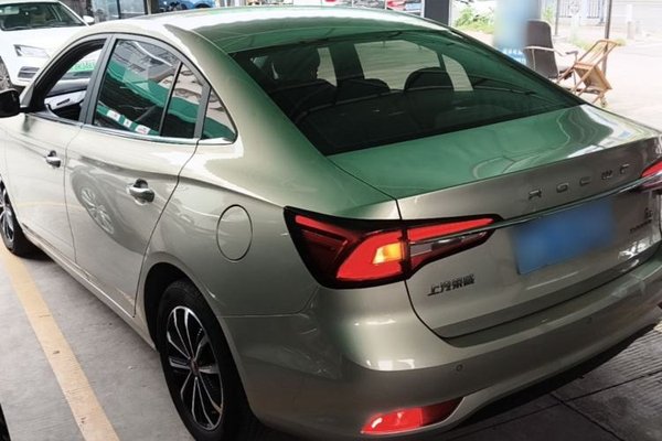 Roewe i5 2020, 68900 км, за 5948 USD - фото 13