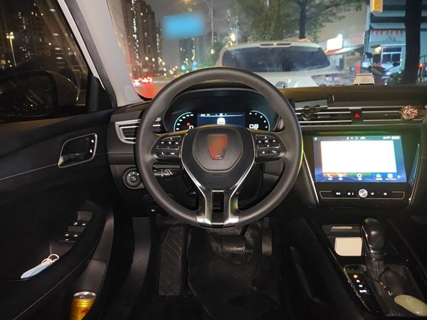 Roewe i5 2020, 39000 км, за 5311 USD - фото 11