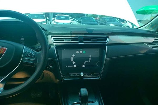 Roewe i5 2020, 87899 км, за 5911 USD - фото 16
