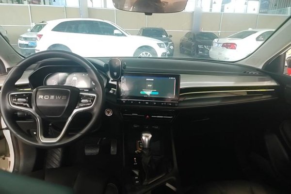 Roewe i5 2021, 55199 км, за 7017 USD - фото 13