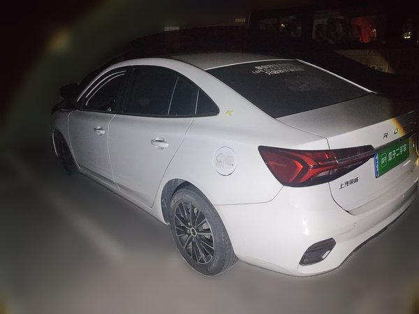 Roewe i5 2021, 75000 км, за 6459 USD