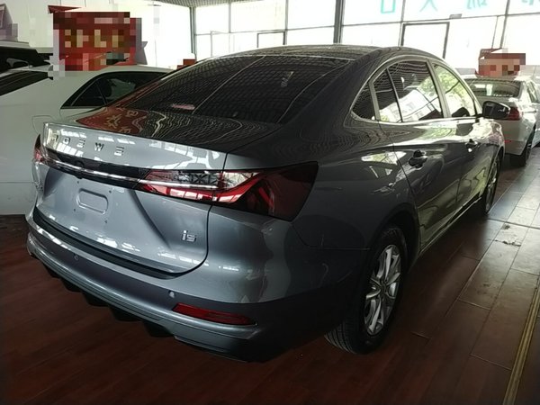 Roewe i5 2026, 7700 км, за 9555 USD - фото 6
