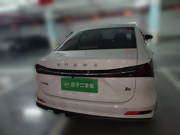 Roewe i5 2026, 5200 км, за 7602 USD