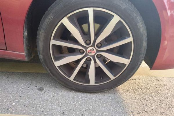 Roewe i6 2018, 73500 км, за 5564 USD - фото 8