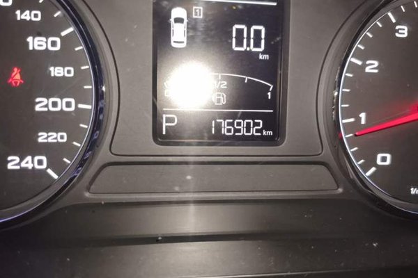 Roewe i6 2018, 176900 км, за 3455 USD - фото 12