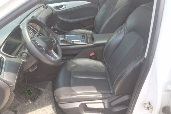 Roewe i6 MAX New Energy 2023, 31300 км, за 11350 USD - фото 17