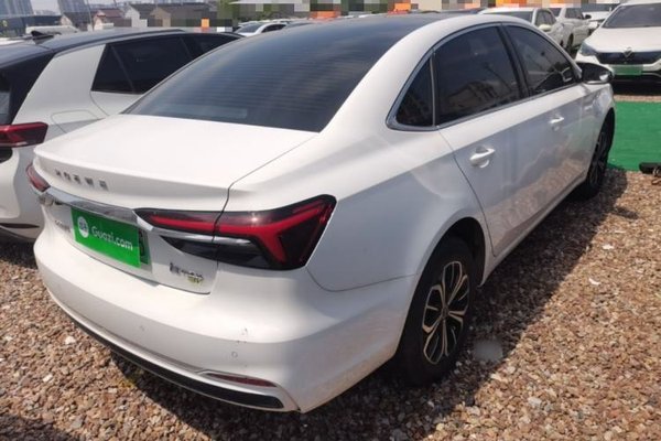 Roewe i6 MAX New Energy 2023, 31300 км, за 11350 USD - фото 6