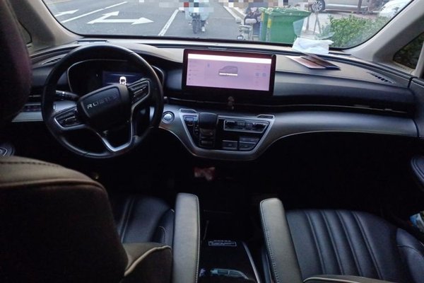 Roewe iMAX8 2021, 78100 км, за 12157 USD - фото 9