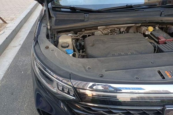 Roewe iMAX8 2021, 78100 км, за 12157 USD - фото 23