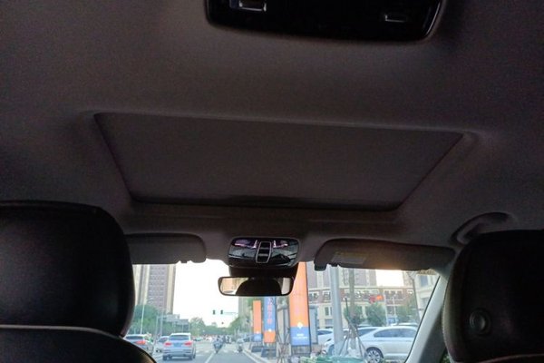 Roewe iMAX8 2021, 78100 км, за 12157 USD - фото 18