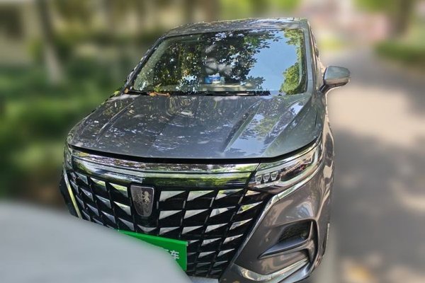 Roewe iMAX8 2023, 14200 км, за 15700 USD