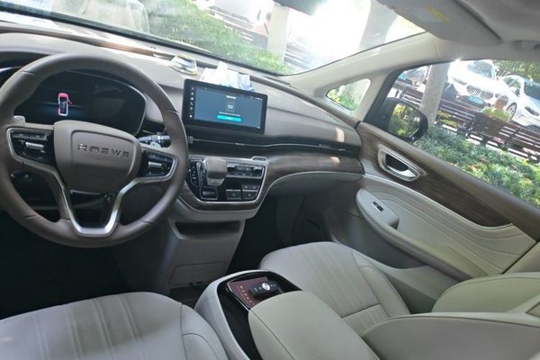 Roewe iMAX8 2023, 14200 км, за 15700 USD - фото 18