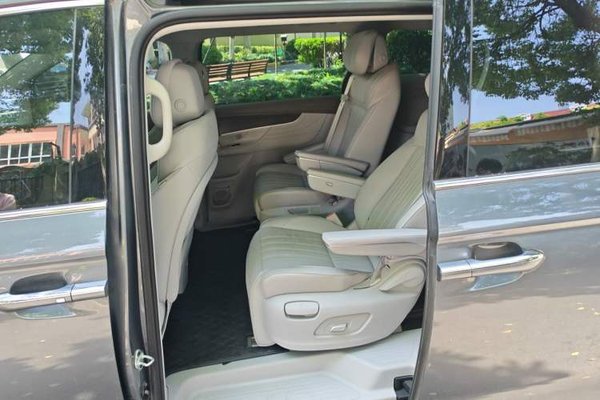 Roewe iMAX8 2023, 14200 км, за 15700 USD - фото 20