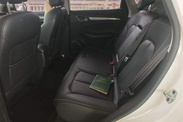 Roewe RX3 2018, 44200 км, за 5638 USD - фото 14