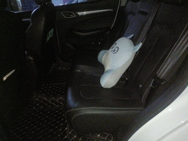 Roewe RX3 2020, 89400 км, за 5881 USD - фото 10